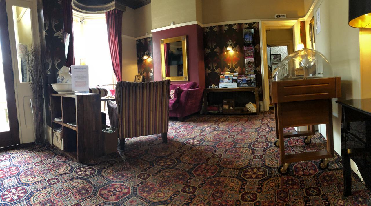 The Priory 4*
